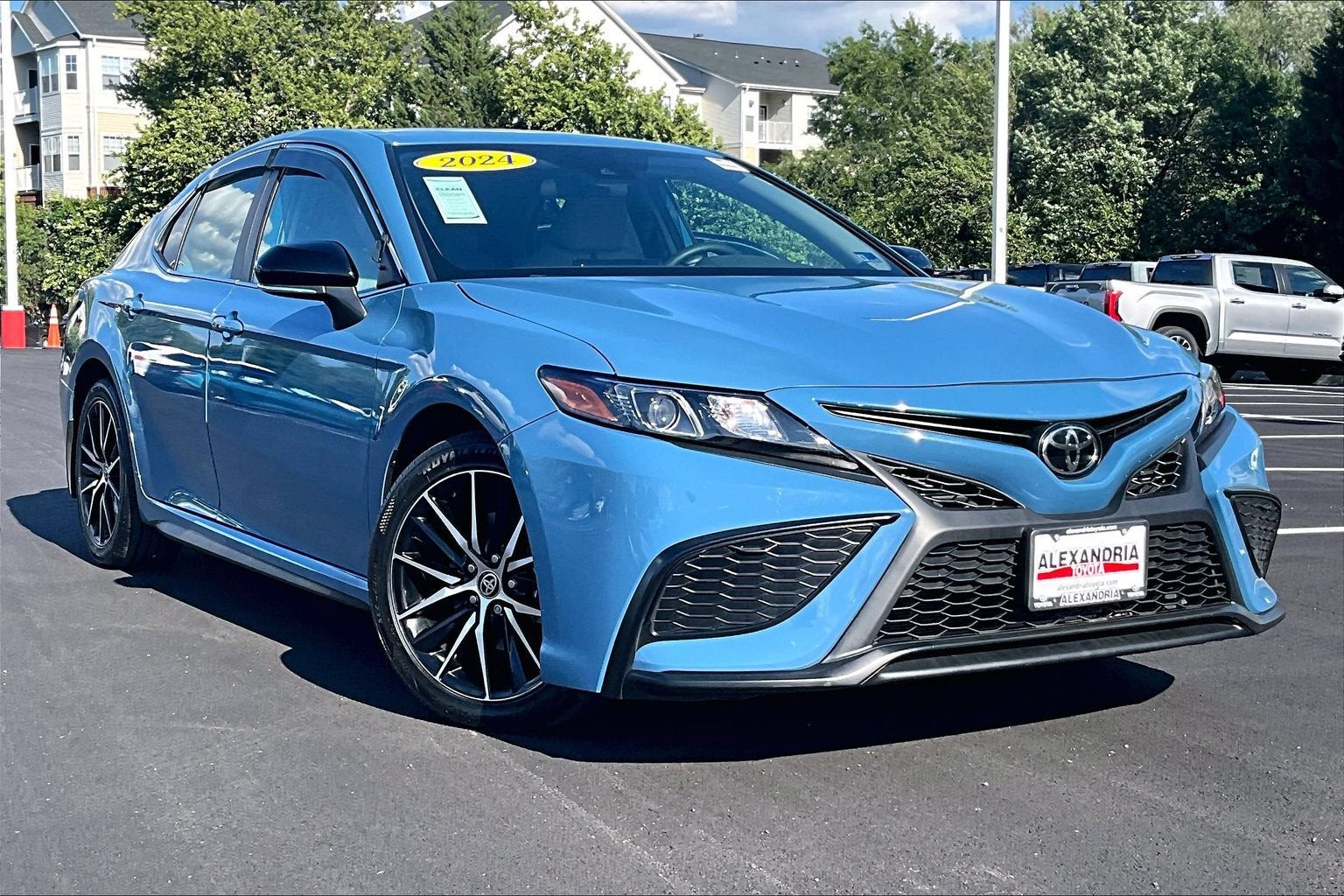 2024 Toyota Camry SE