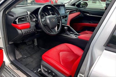 2022 Toyota Camry Hybrid XSE