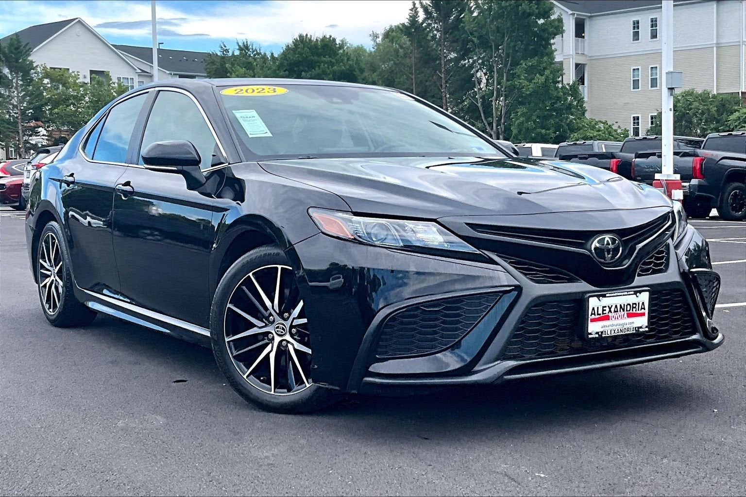 2023 Toyota Camry SE