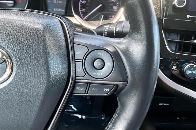 2023 Toyota Camry Hybrid SE