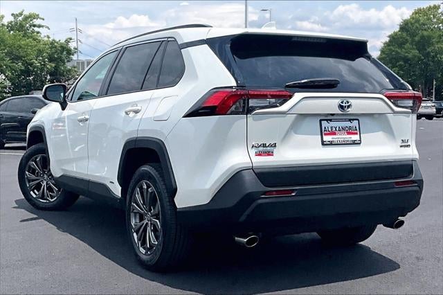 2022 Toyota RAV4 Hybrid XLE Premium