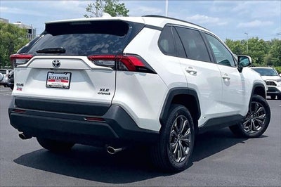 2022 Toyota RAV4 Hybrid XLE Premium