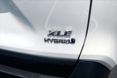 2022 Toyota RAV4 Hybrid XLE Premium
