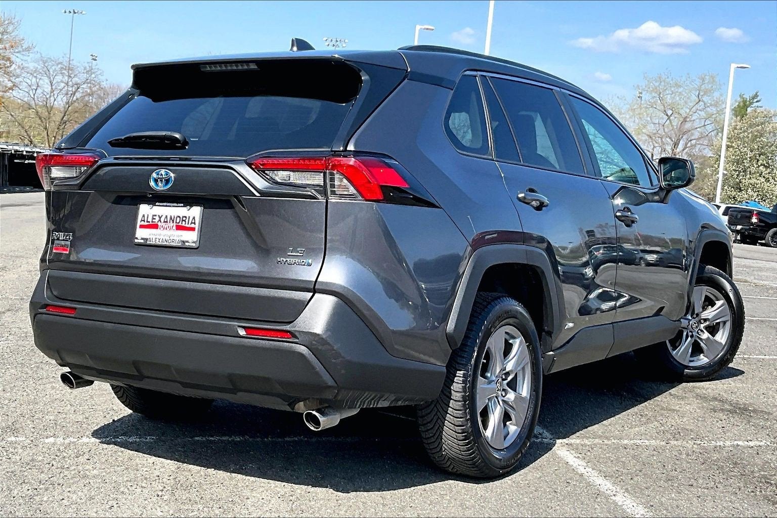 2023 Toyota RAV4 Hybrid LE
