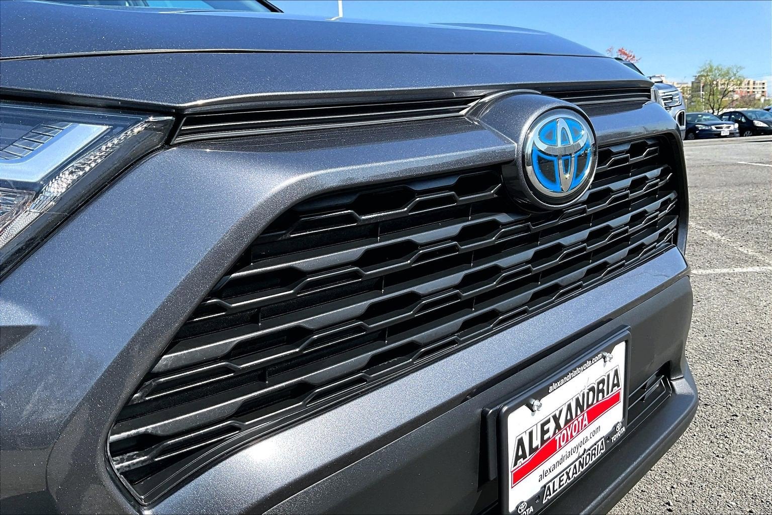 2023 Toyota RAV4 Hybrid LE