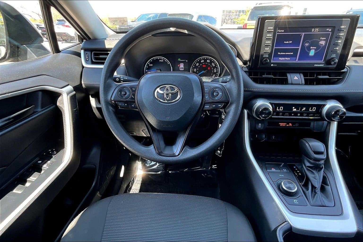 2022 Toyota RAV4 Hybrid LE