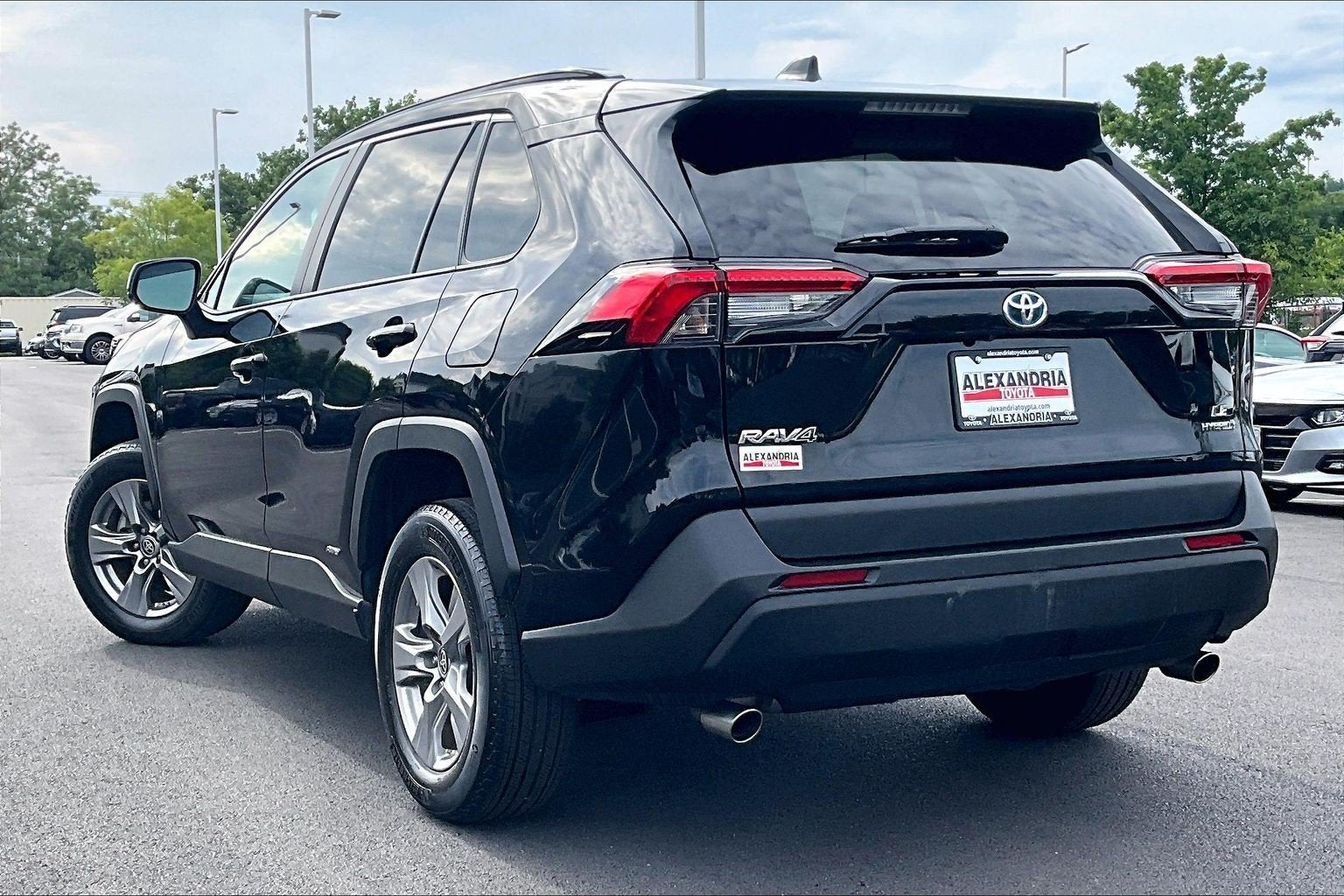 2024 Toyota RAV4 Hybrid LE