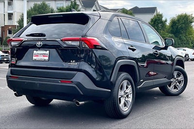 2024 Toyota RAV4 Hybrid LE