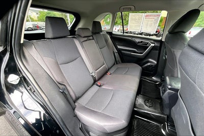 2024 Toyota RAV4 Hybrid LE