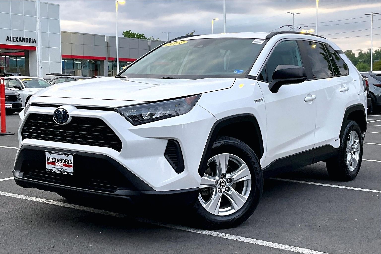 2021 Toyota RAV4 Hybrid LE