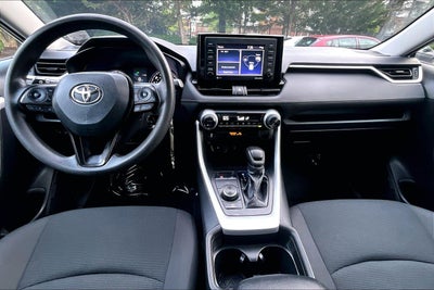 2021 Toyota RAV4 Hybrid LE