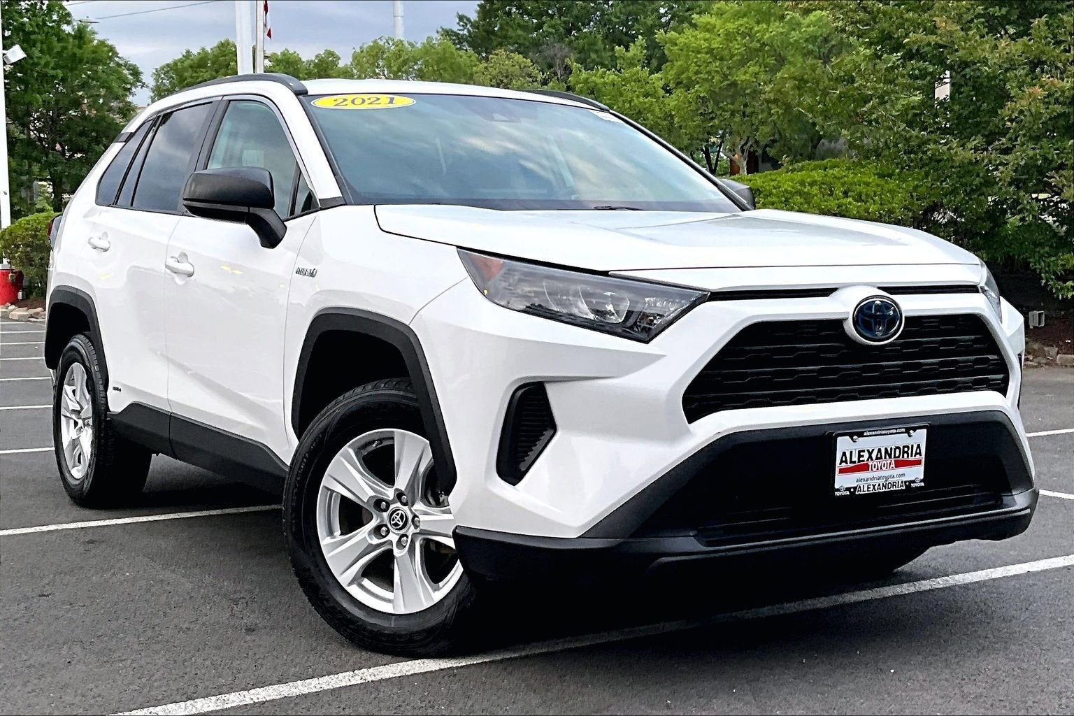 2021 Toyota RAV4 Hybrid LE