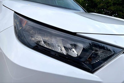 2021 Toyota RAV4 Hybrid LE