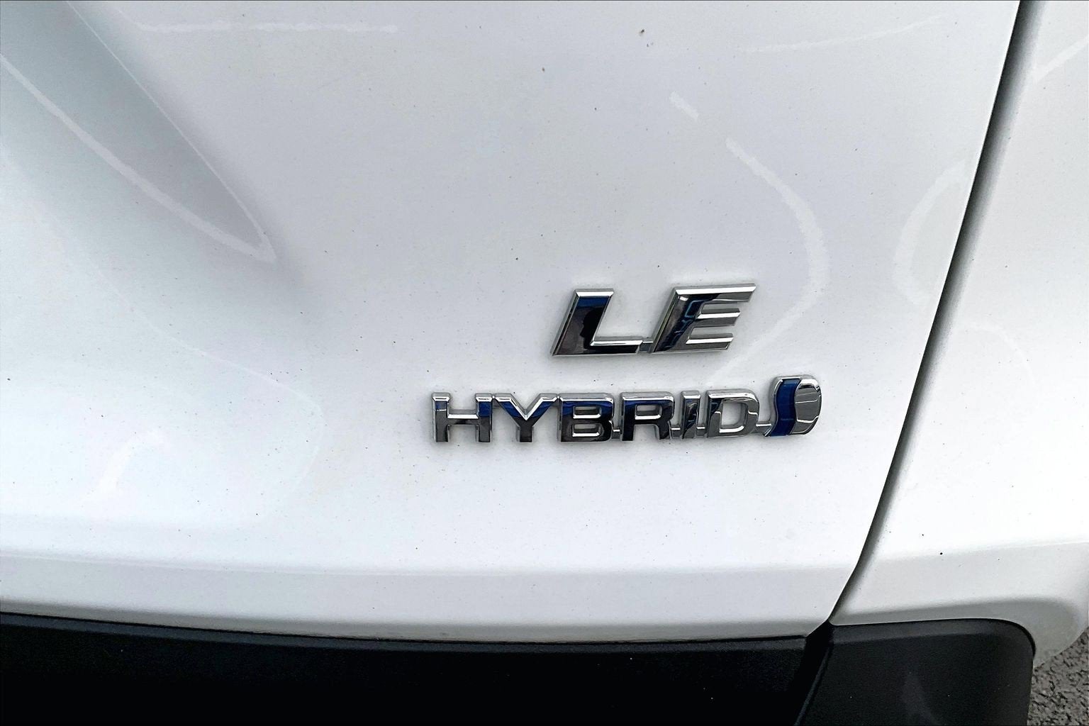 2021 Toyota RAV4 Hybrid LE