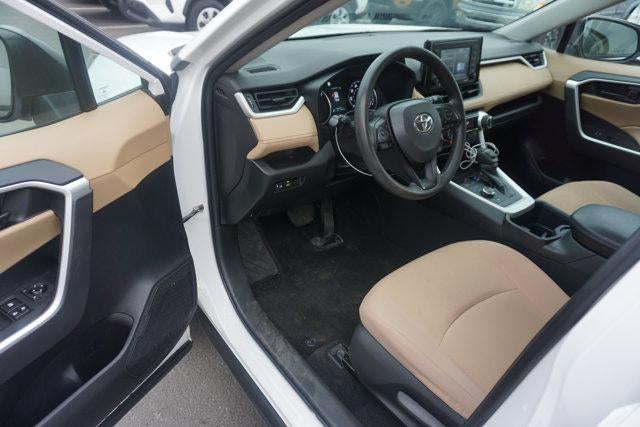 2022 Toyota RAV4 Hybrid LE