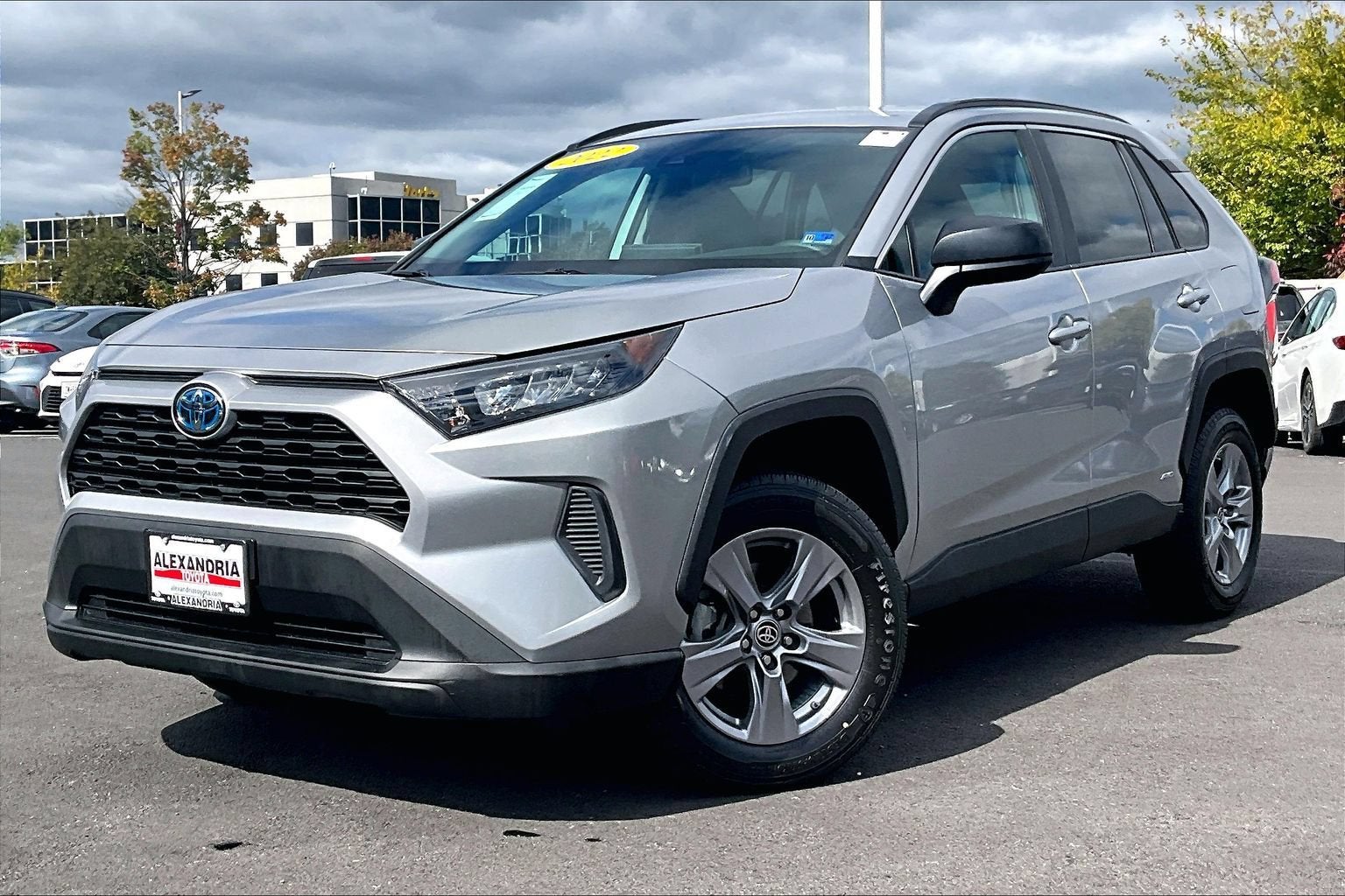 2022 Toyota RAV4 Hybrid LE