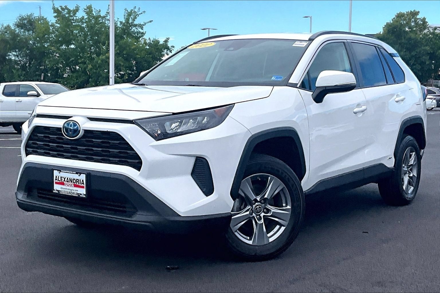 2022 Toyota RAV4 Hybrid LE