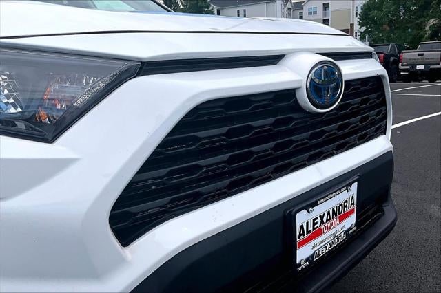 2022 Toyota RAV4 Hybrid LE