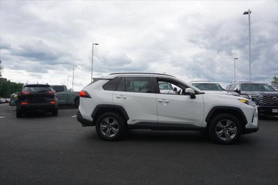 2022 Toyota RAV4 Hybrid LE