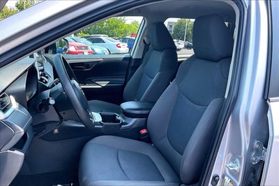 2023 Toyota RAV4 Hybrid LE