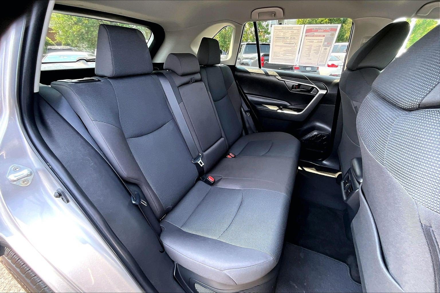 2023 Toyota RAV4 Hybrid LE