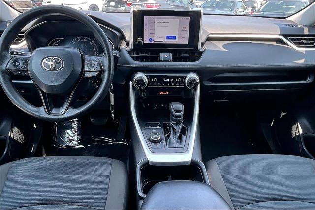 2023 Toyota RAV4 Hybrid LE