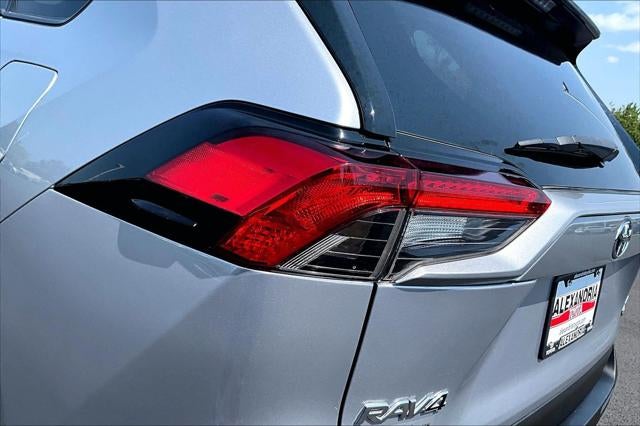 2023 Toyota RAV4 Hybrid LE
