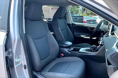 2023 Toyota RAV4 Hybrid LE