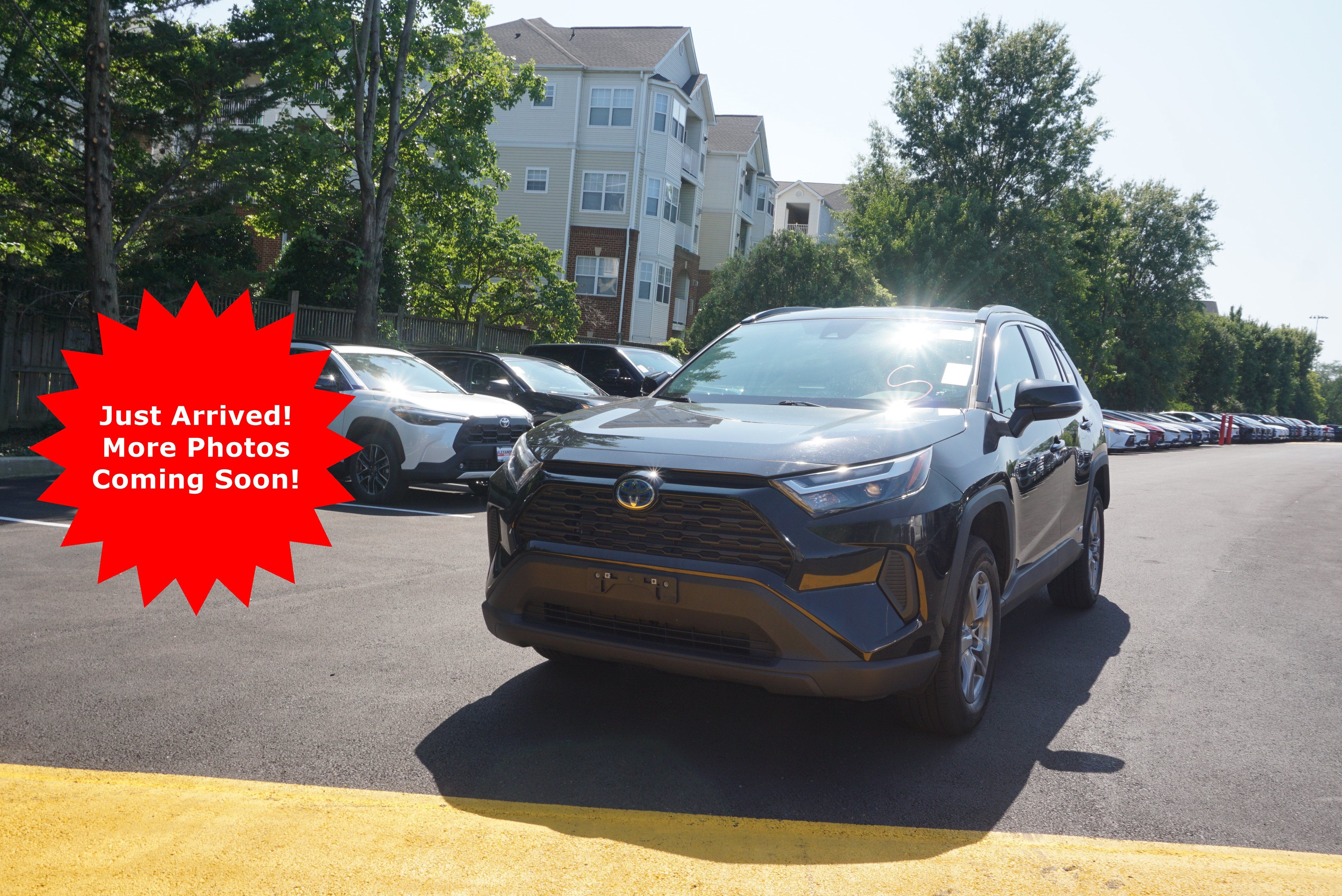 2023 Toyota RAV4 Hybrid LE