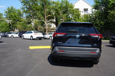 2023 Toyota RAV4 Hybrid LE