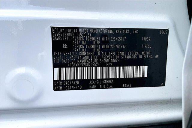 2025 Toyota RAV4 Hybrid XLE