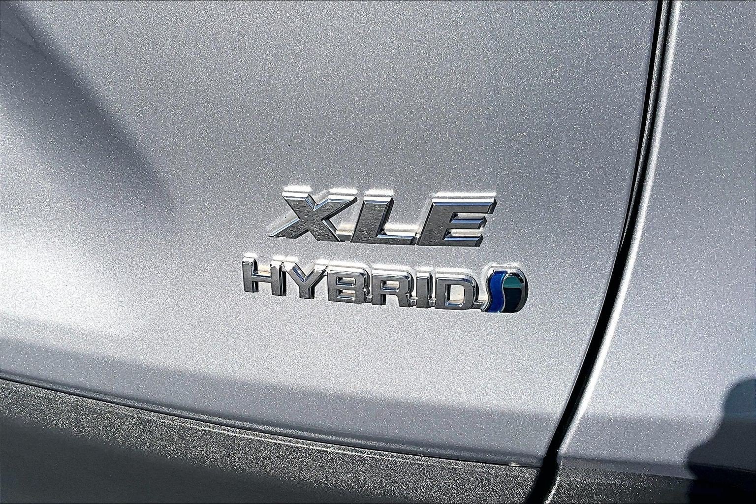 2023 Toyota RAV4 Hybrid XLE
