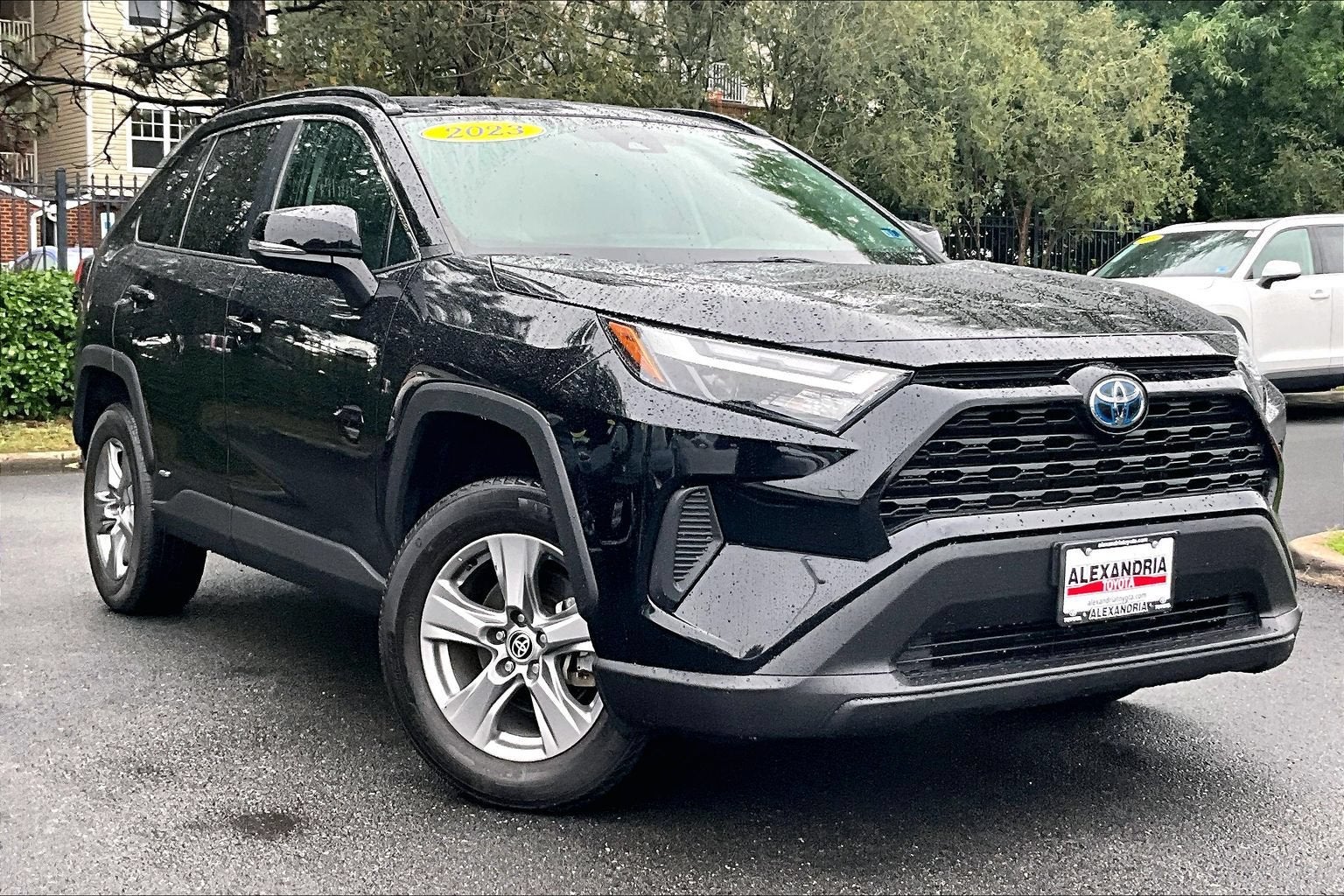 2023 Toyota RAV4 Hybrid XLE