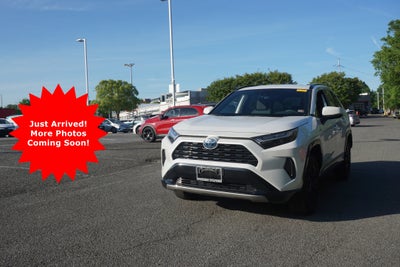 2023 Toyota RAV4 Hybrid SE