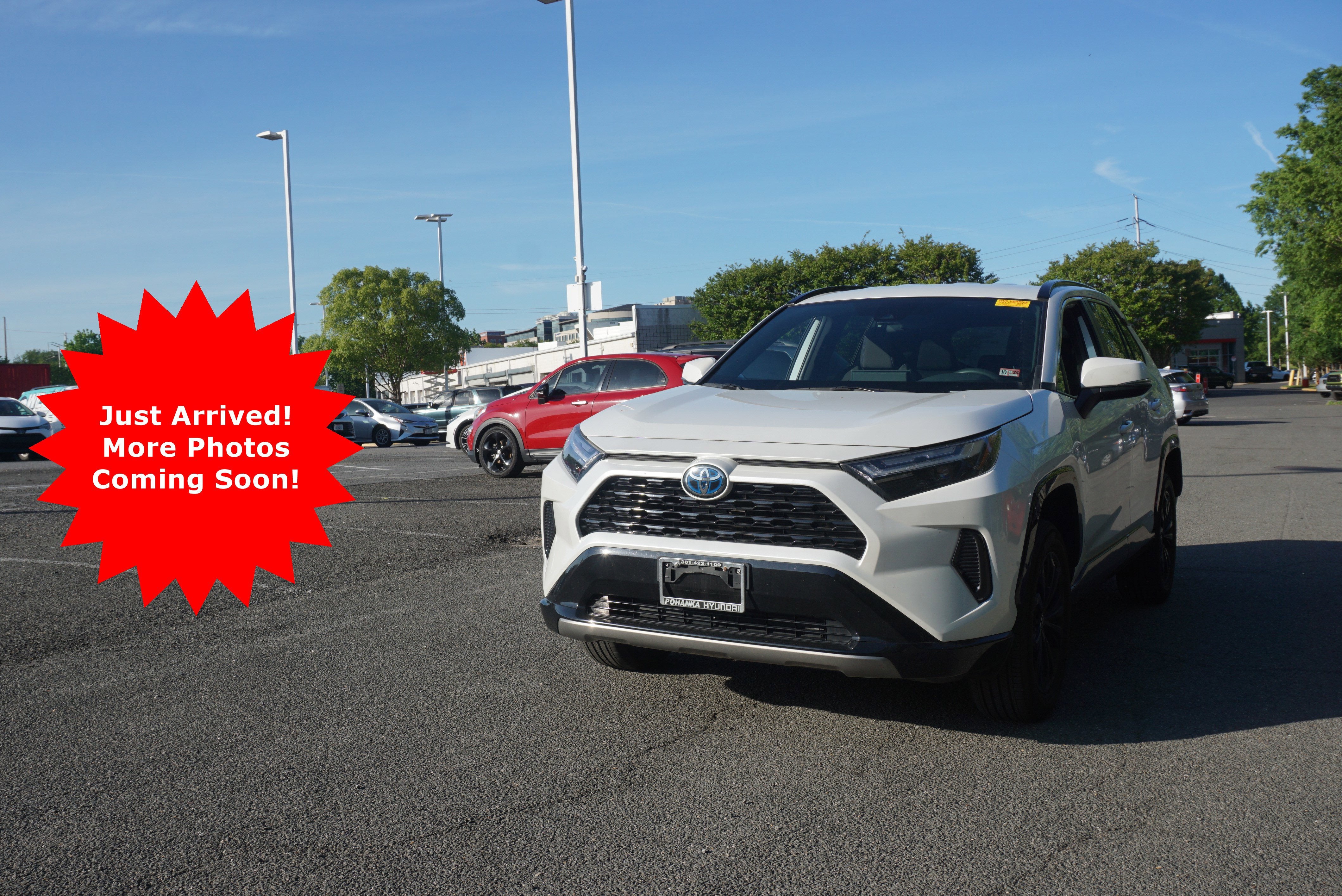 2023 Toyota RAV4 Hybrid SE