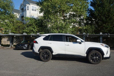 2023 Toyota RAV4 Hybrid SE