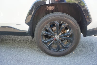 2023 Toyota RAV4 Hybrid SE