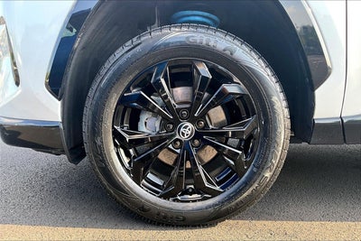 2023 Toyota RAV4 Hybrid SE