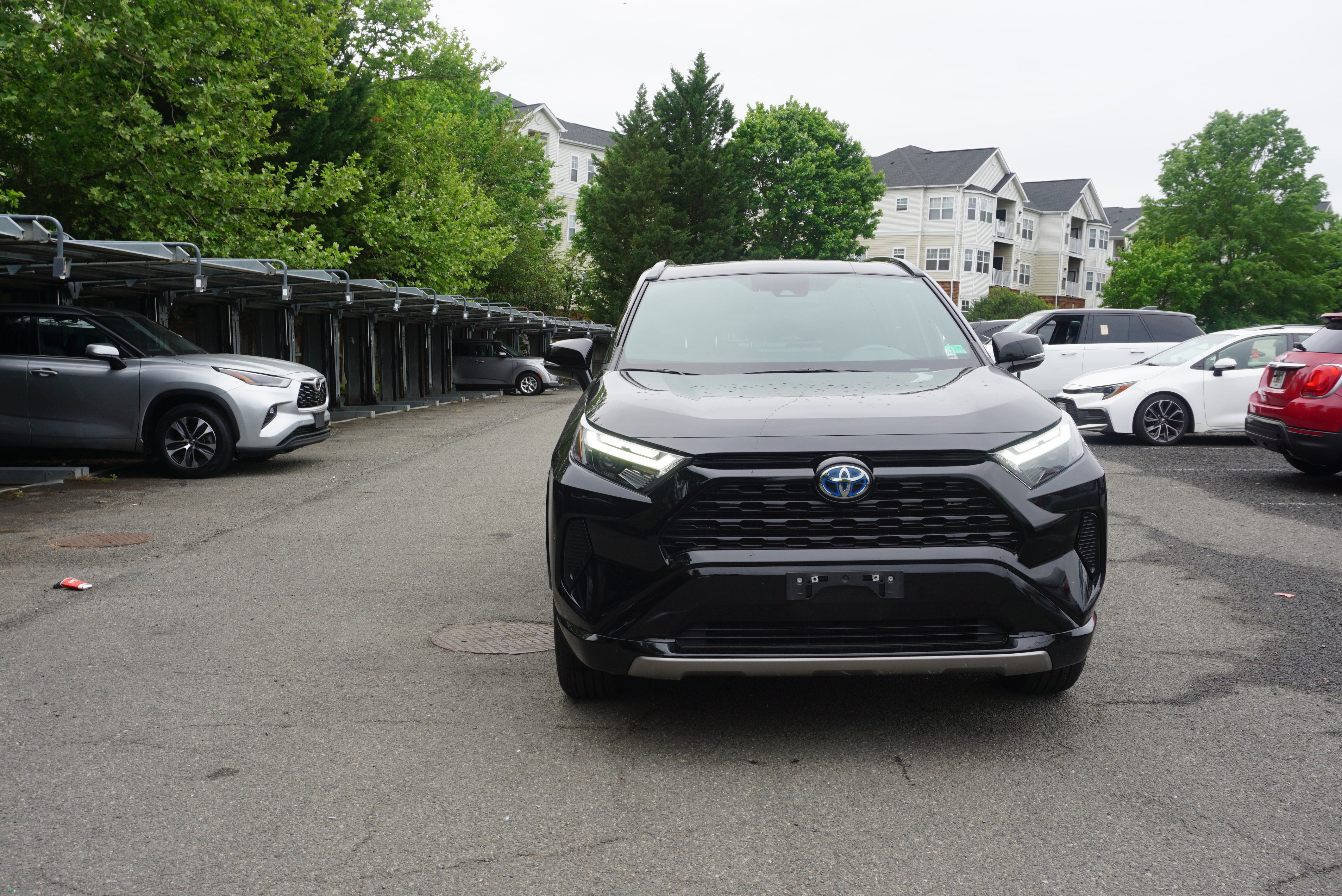 2023 Toyota RAV4 Hybrid SE