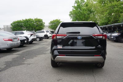 2023 Toyota RAV4 Hybrid SE