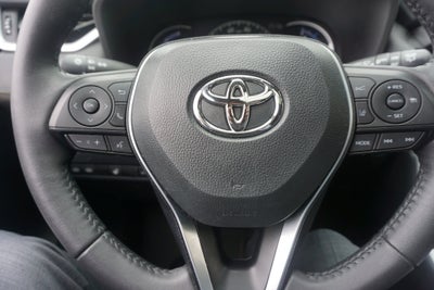 2023 Toyota RAV4 Hybrid SE