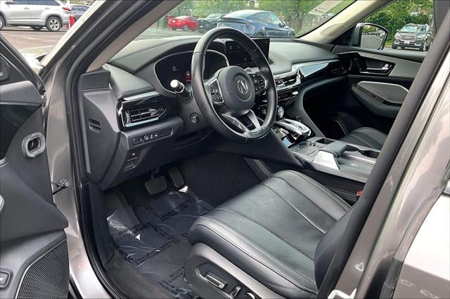 2023 Acura MDX w/Technology Package