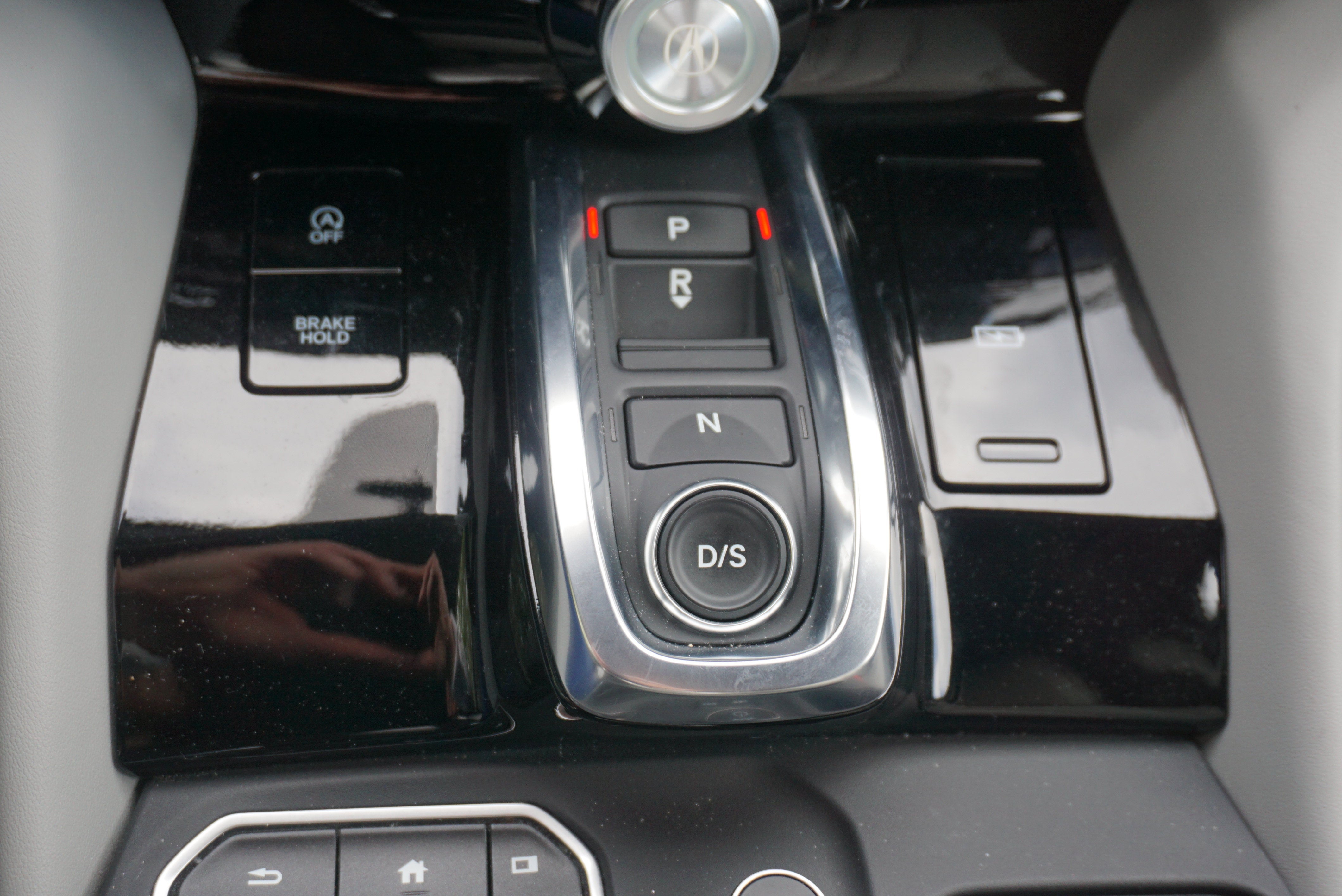 2022 Acura MDX w/Technology Package