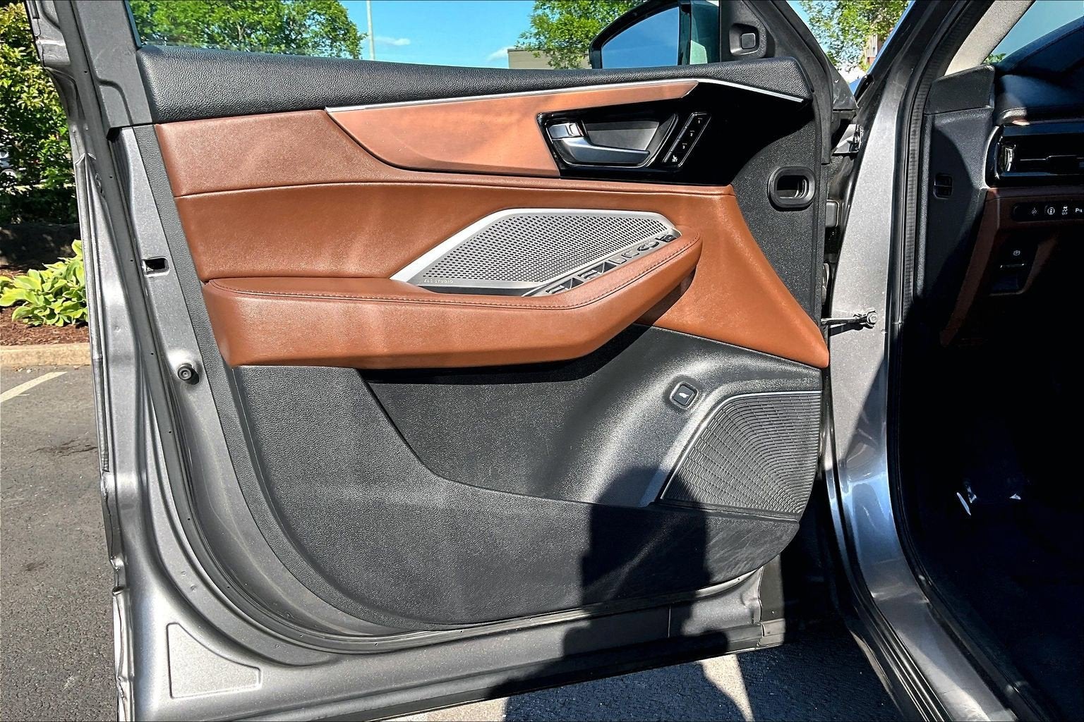 2023 Acura MDX w/Technology Package