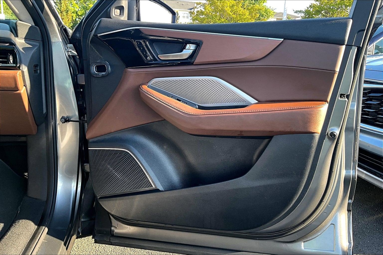 2023 Acura MDX w/Technology Package