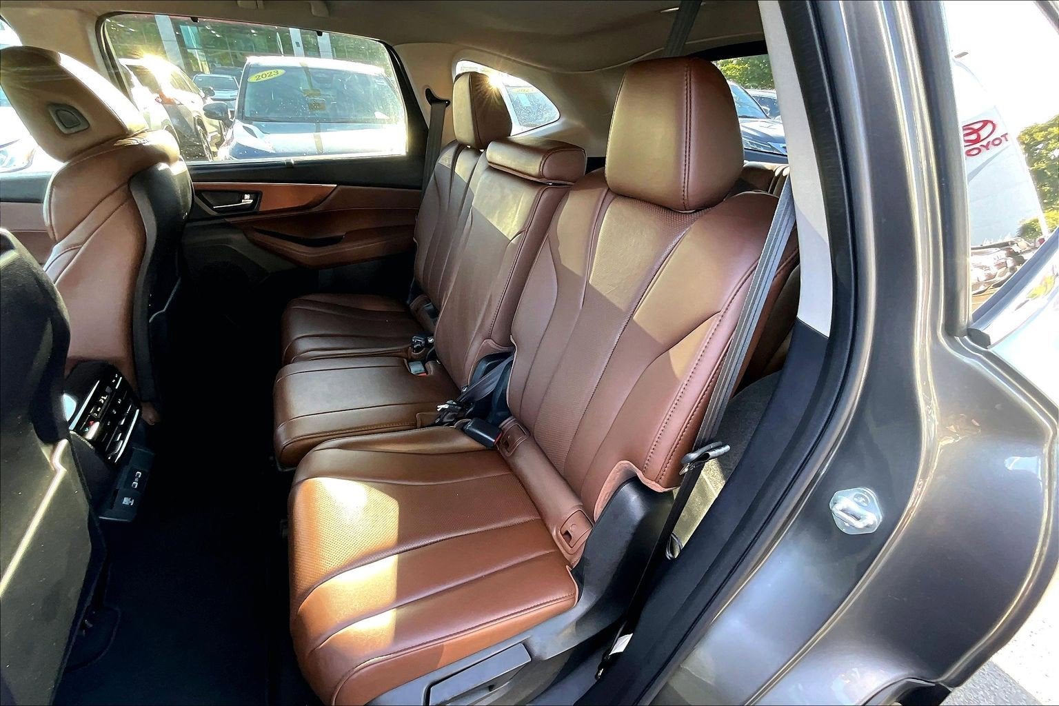2023 Acura MDX w/Technology Package