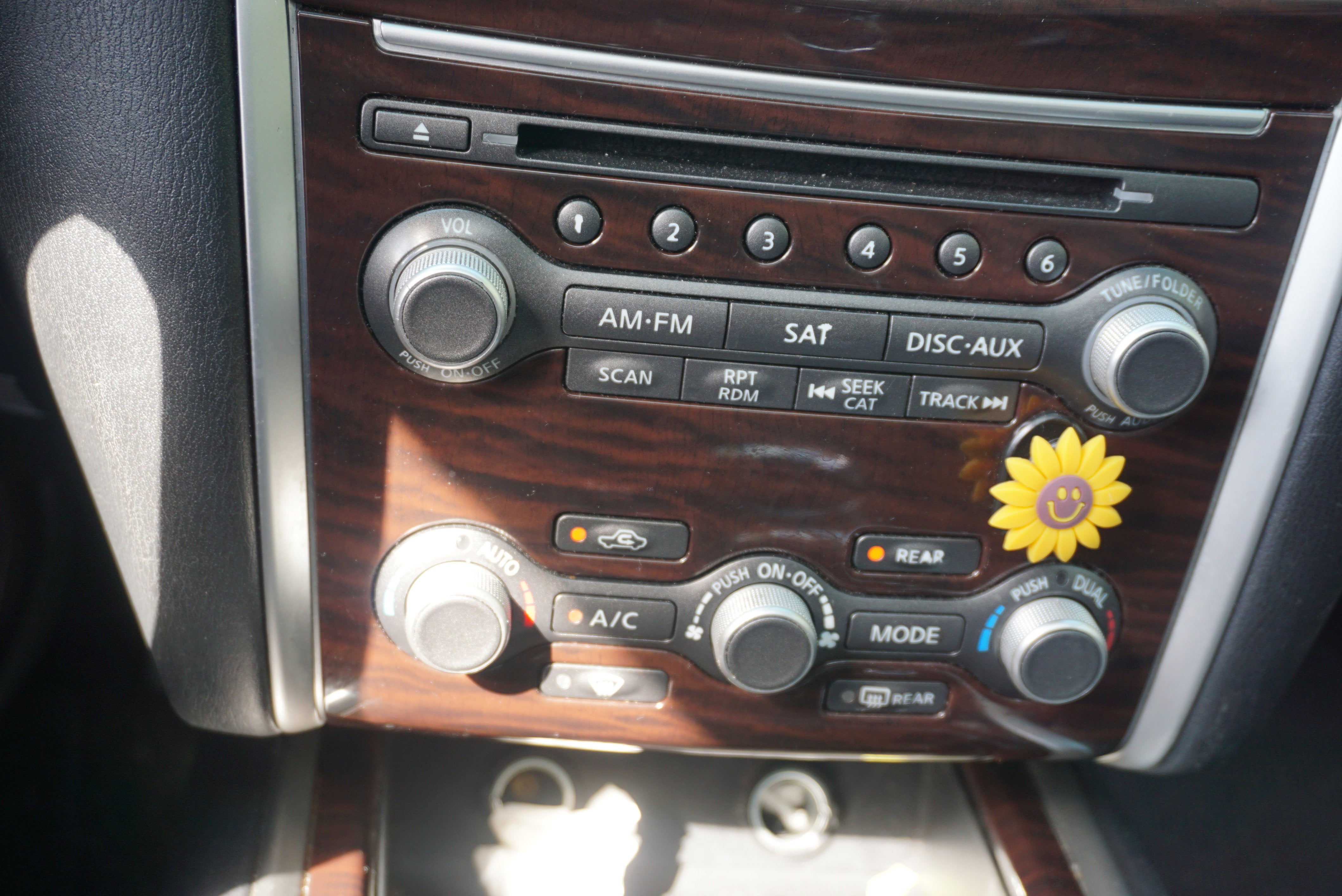 2015 Nissan Pathfinder Platinum