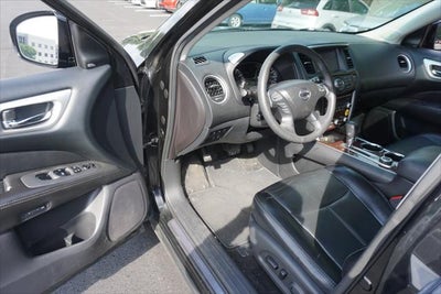 2015 Nissan Pathfinder Platinum