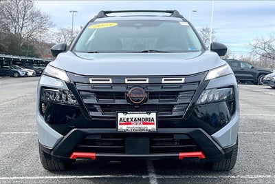 2025 Nissan Rogue Rock Creek
