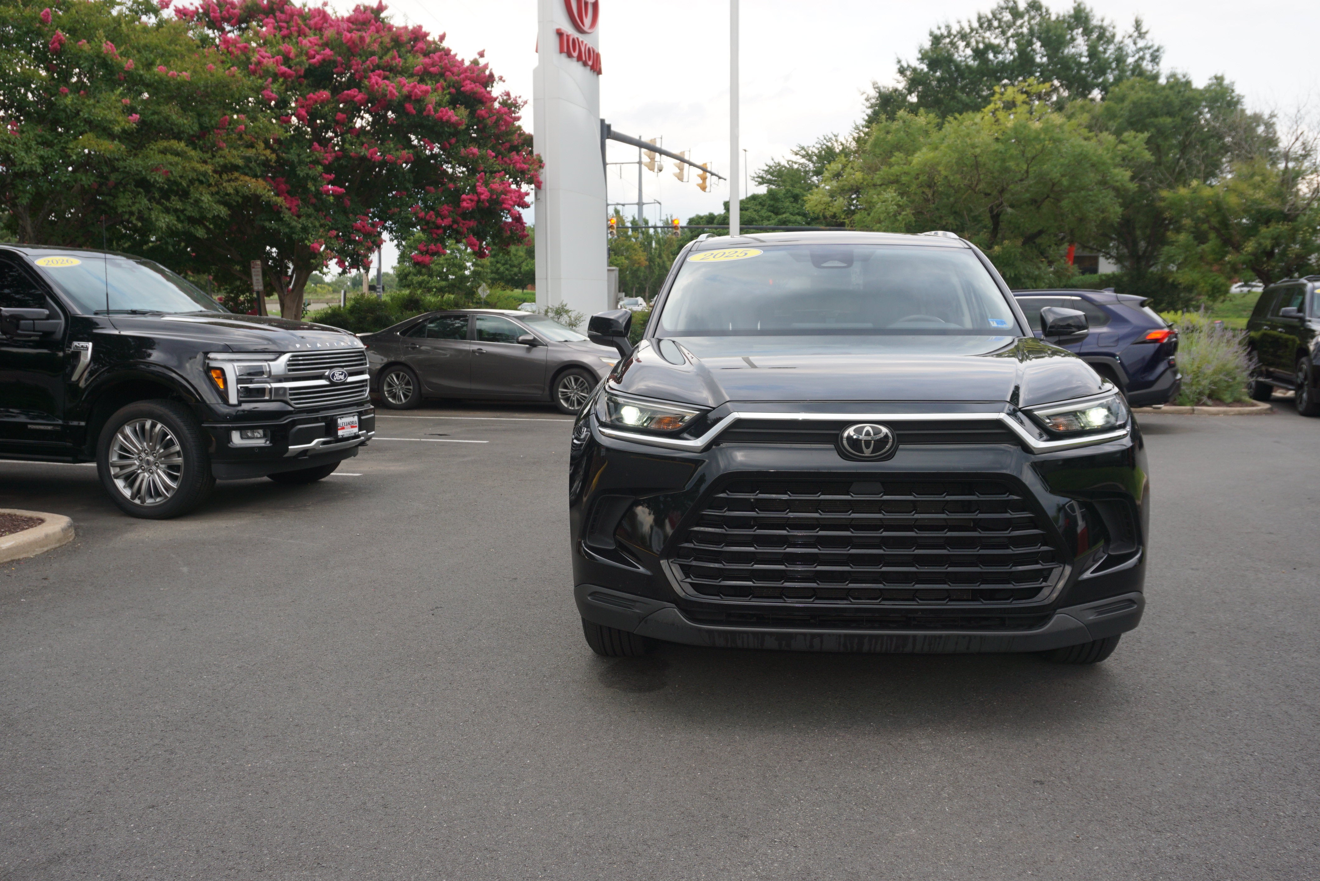 2025 Toyota Grand Highlander XLE